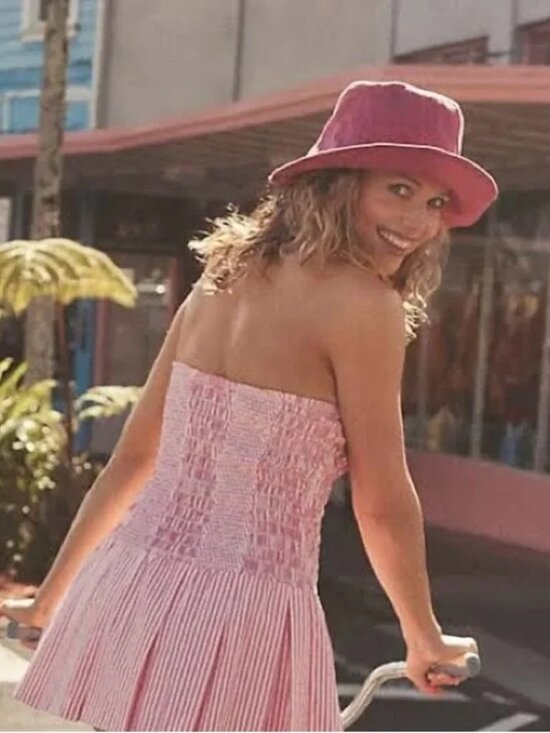 New Wyeth 100% Cotton Linen Pink Coral Bucket Hat One Size NWT main image 4
